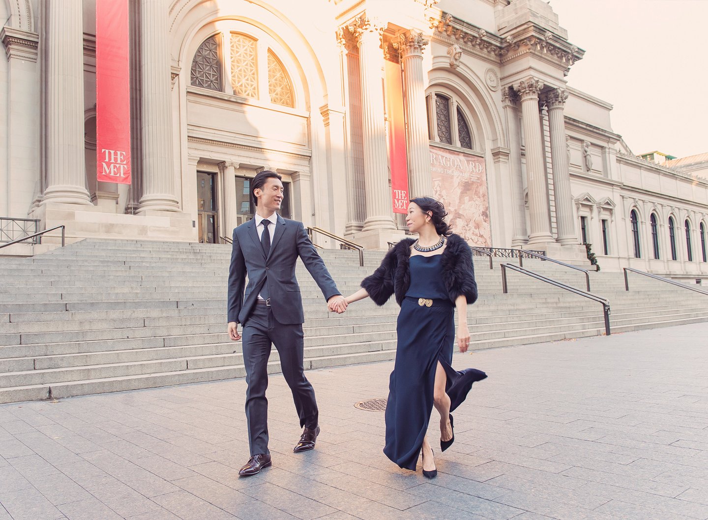 Engagement photo at Metropolitan Museum